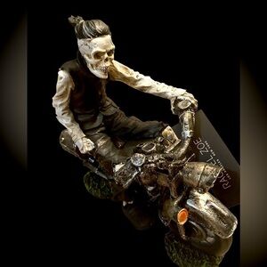 Rachel Zoe Rebel Skeleton on Motorcycle 12x12 Resin Figurine new